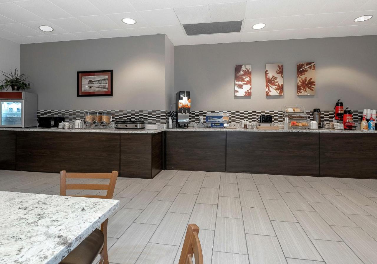 Red Roof Inn Gulfport - Biloxi Airport Екстер'єр фото